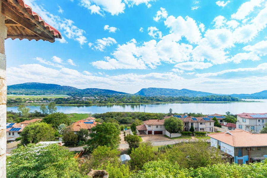 3 Bedroom Property for Sale in Birdwood Estate North West